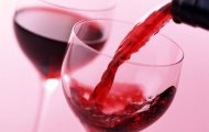 Rượu vang giúp số đo vòng 2 của nữ giới thon gọn