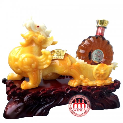 Kệ rượu Kỳ Lân Đá Vàng Ngọc + Rượu D'or XO