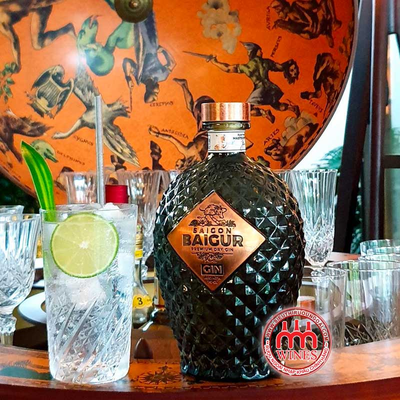 その他 SAIGON BAIGUR FINE HORSE GIN 700ml Saigon Baigur Fine Horse Gin